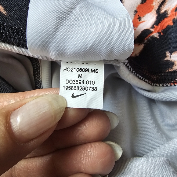 Tie dye Yoga Nike Outfit - Picture 4 of 11